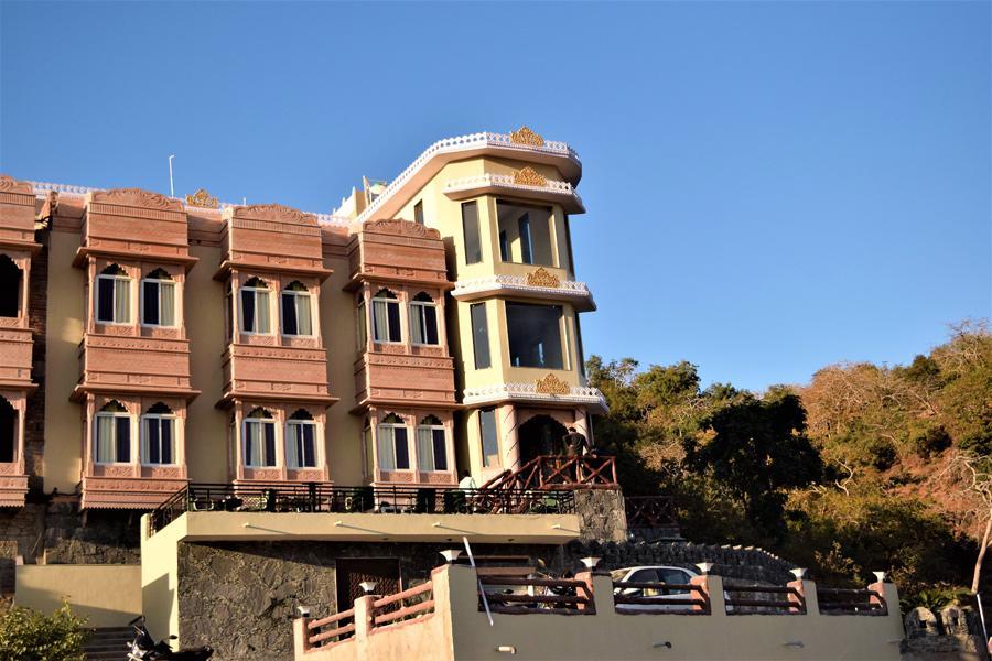 Hotel Garh Kumbha คัมบาลกาห์ ภายนอก รูปภาพ
